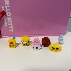 Shopkins Yellow and Pink Mini Figures Set